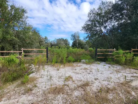 20379 NW 300th St, Okeechobee, FL 34972