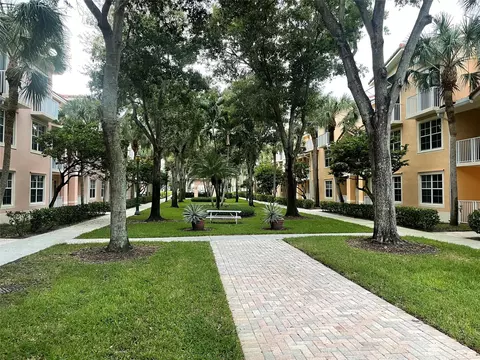 1200 Town Center Dr #506, Jupiter, FL 33458