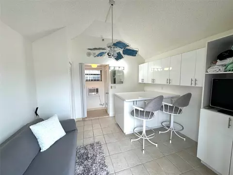 300 Three Islands Blvd #C11, Hallandale Beach, FL 33009