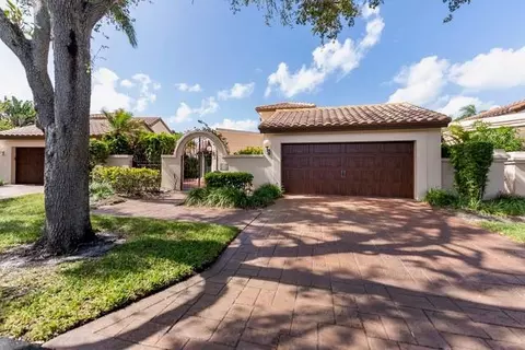753 Deer Crk, Deerfield Beach, FL 33442