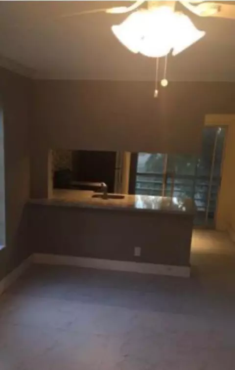Undisclosed, Hollywood, FL 33024