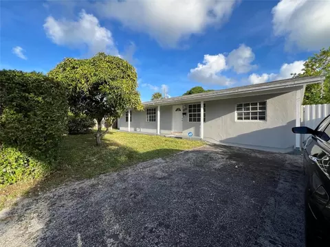 2620 SW 8th, Fort Lauderdale, FL 33312
