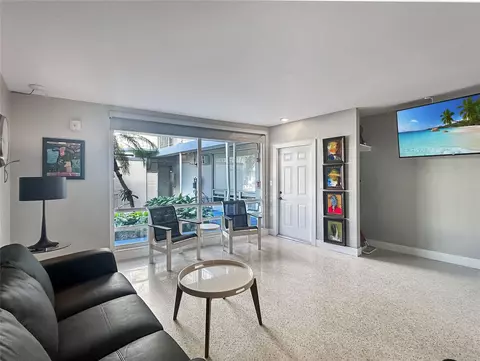 741 Bayshore Dr #5S, Fort Lauderdale, FL 33304