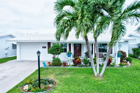 2117 SW Park Dr, Boynton Beach, FL 33426