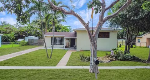 1120 SW 47th, Plantation, FL 33317