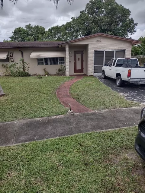 2833 NW 35th, Lauderdale Lakes, FL 33311
