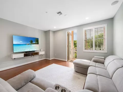 424 SW 13th #424, Fort Lauderdale, FL 33312