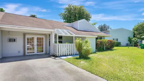 8632 Bridle Path Ct #206, Davie, FL 33328