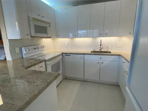 20 Ashby A #20, Deerfield Beach, FL 33442
