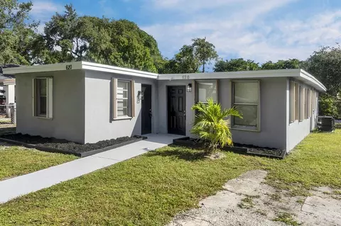 620 NW 7th Ter, Pompano Beach, FL 33060