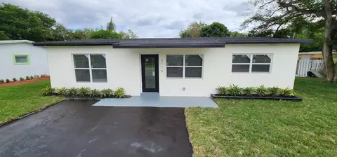 2116 NE 3rd, Boynton Beach, FL 33435