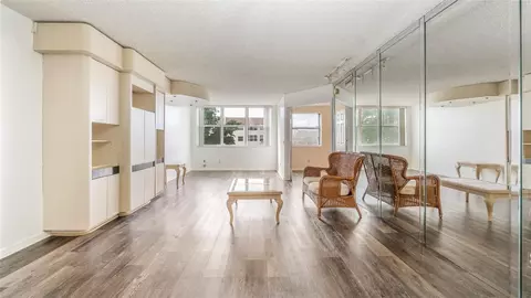 10369 NW 24th #304, Sunrise, FL 33322