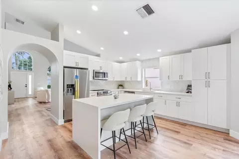 103 Rosewood, Greenacres, FL 33463