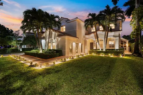1263 NW 163rd Ter, Pembroke Pines, FL 33028