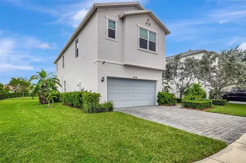1918 Harding, Lake Worth Beach, FL 33460