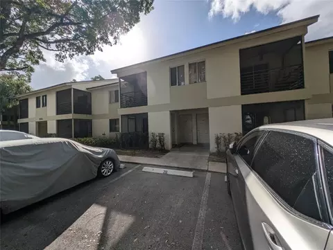 3030 NW 68th #105, Fort Lauderdale, FL 33309