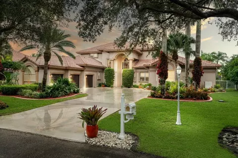 10613 Indian, Cooper City, FL 33328