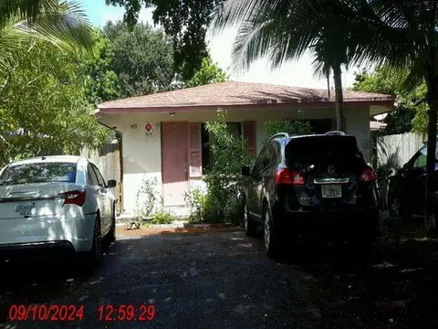 1471 NW 21st St, Fort Lauderdale, FL 33311