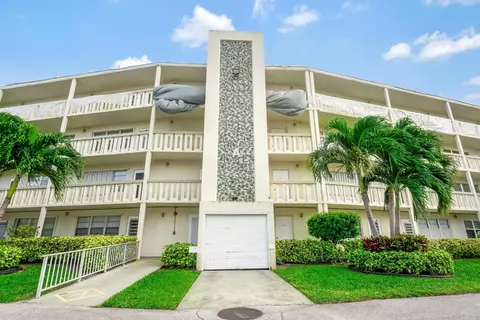 4010 Cambridge A #4010, Deerfield Beach, FL 33442