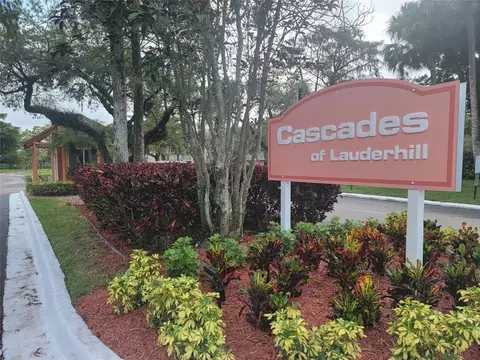 7740 NW 50th #402, Lauderhill, FL 33351