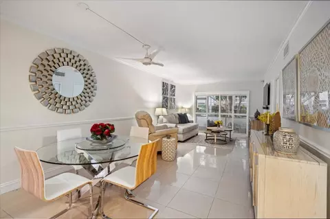4820 NE 23rd #104, Fort Lauderdale, FL 33308