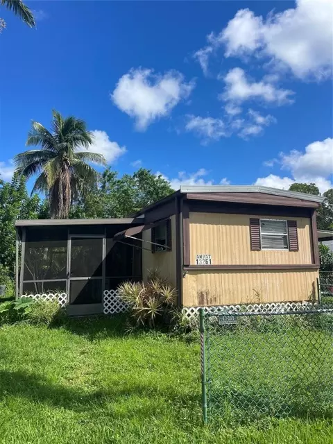 13261 SW 9, Davie, FL 33325