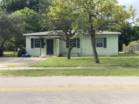 1713 NW 14th, Fort Lauderdale, FL 33311
