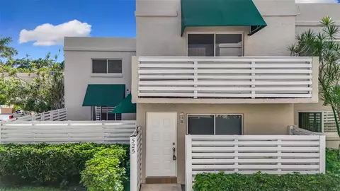 525 NW 97th Ave #525, Plantation, FL 33324