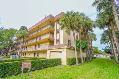 3141 NW 47th Ter #328, Lauderdale Lakes, FL 33319