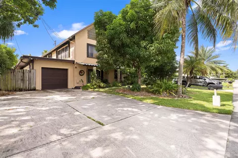 2019 SW 28th Ave, Fort Lauderdale, FL 33312