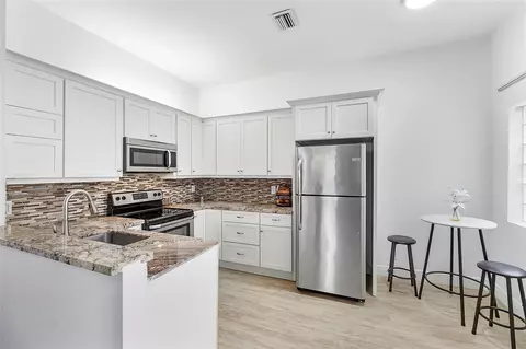 5450 Verona Dr #P, Boynton Beach, FL 33437