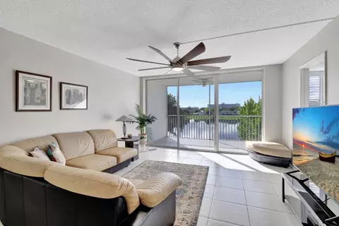 3100 N Course Ln #309, Pompano Beach, FL 33069