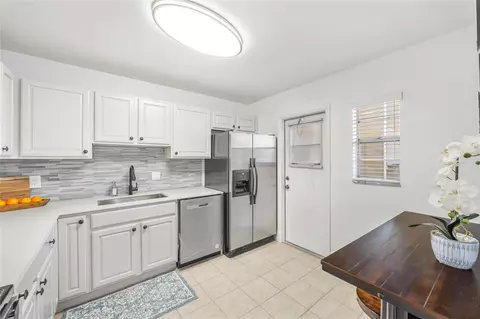 2450 SW 81st Ave #106, Davie, FL 33324
