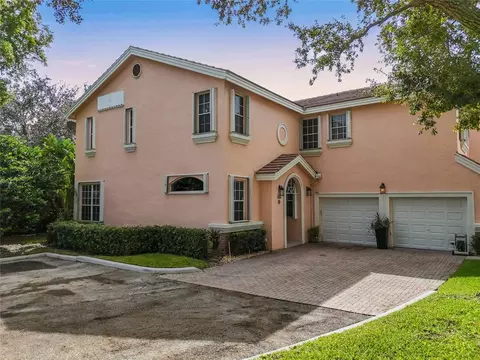 12301 NW 10th #B-10, Coral Springs, FL 33071