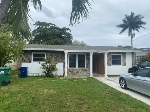 8221 NW 14th, Miami, FL 33147