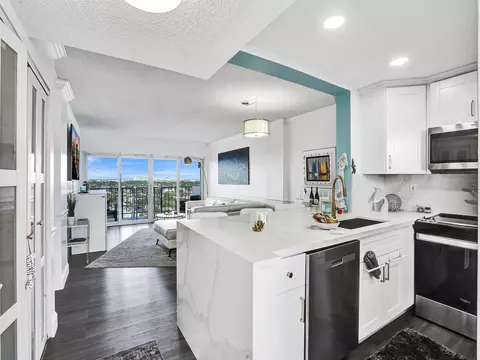 801 S Federal Hwy #1004, Pompano Beach, FL 33062