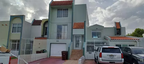 3830 W 9th Way # 4, Hialeah, FL 33012