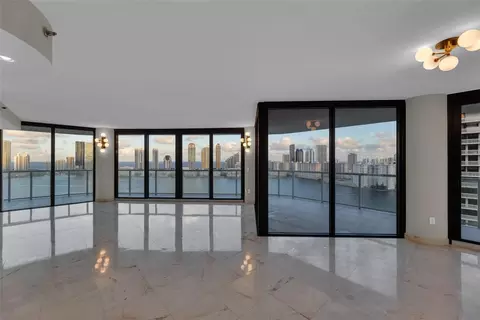 4000 Island #2607, Aventura, FL 33160