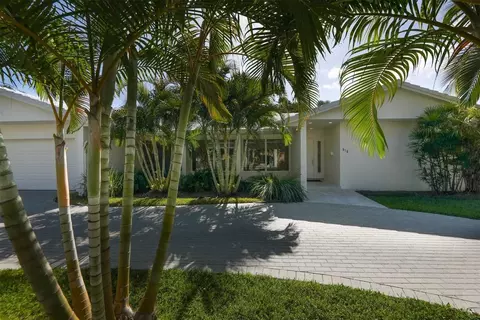 916 Jefferson, Hollywood, FL 33019