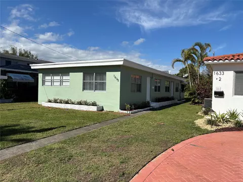 1635 Dewey St, Hollywood, FL 33020