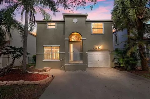 11717 NW 1st St, Coral Springs, FL 33071
