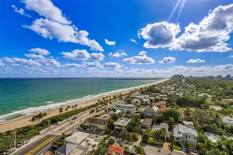 1901 N Ocean #TH-D, Fort Lauderdale, FL 33305