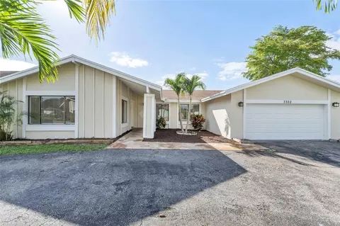 7320 NW 45th, Lauderhill, FL 33319