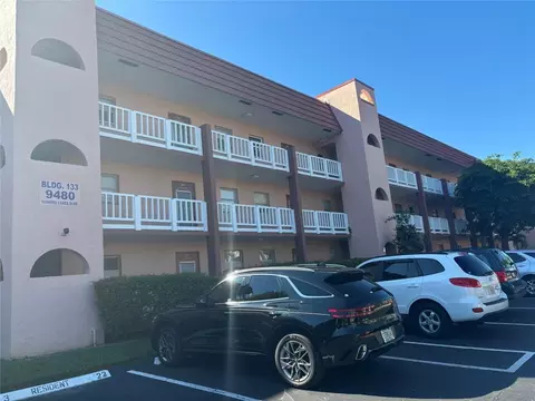 9480 Sunrise Lks #212, Sunrise, FL 33322