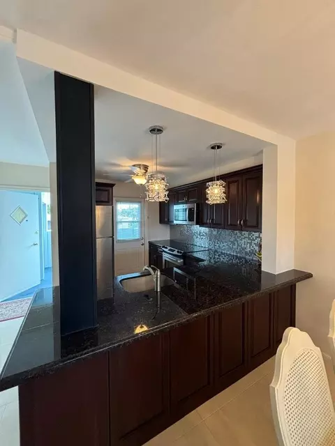 401 NE 19th #37, Deerfield Beach, FL 33441