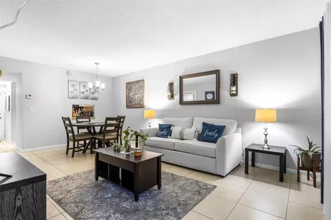 151 Berkley #105, Hollywood, FL 33024