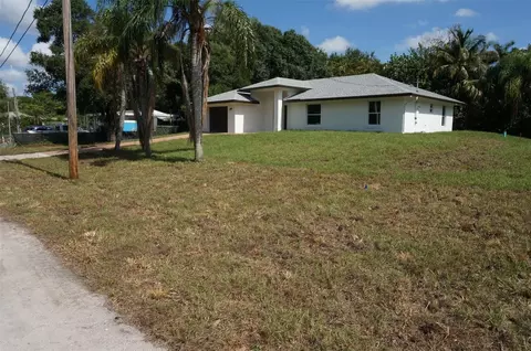 10825 Barn, Lake Worth, FL 33449