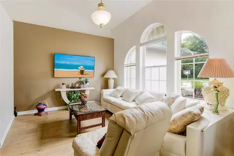 6416 NW Friendly Cir, Port Saint Lucie, FL 34983