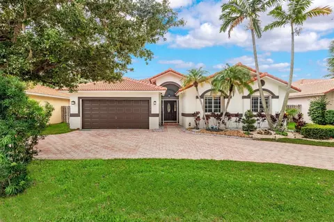 16858 Crestview, Weston, FL 33326