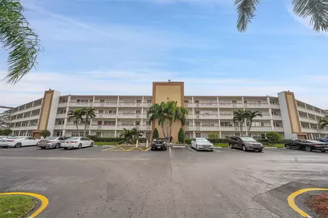 4015 Cornwall A #4015, Boca Raton, FL 33434